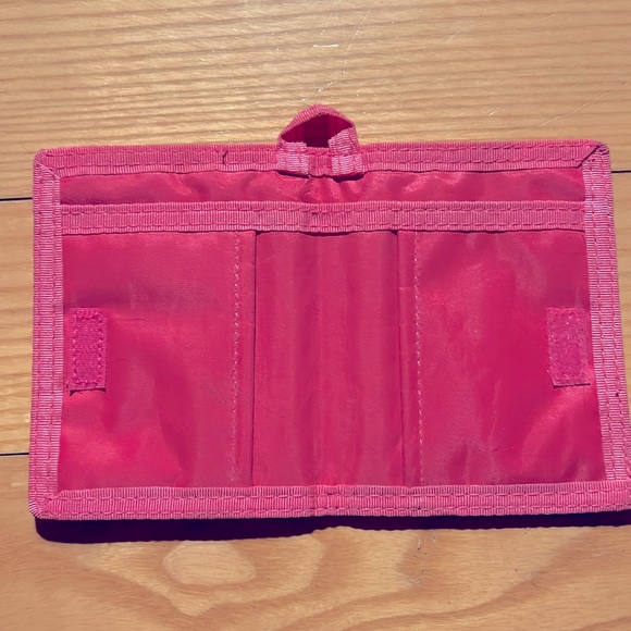 Hello Kitty Wallet Bill Fold Case by Sanrio Pink with Hearts and Flowers - Picture 3 of 4